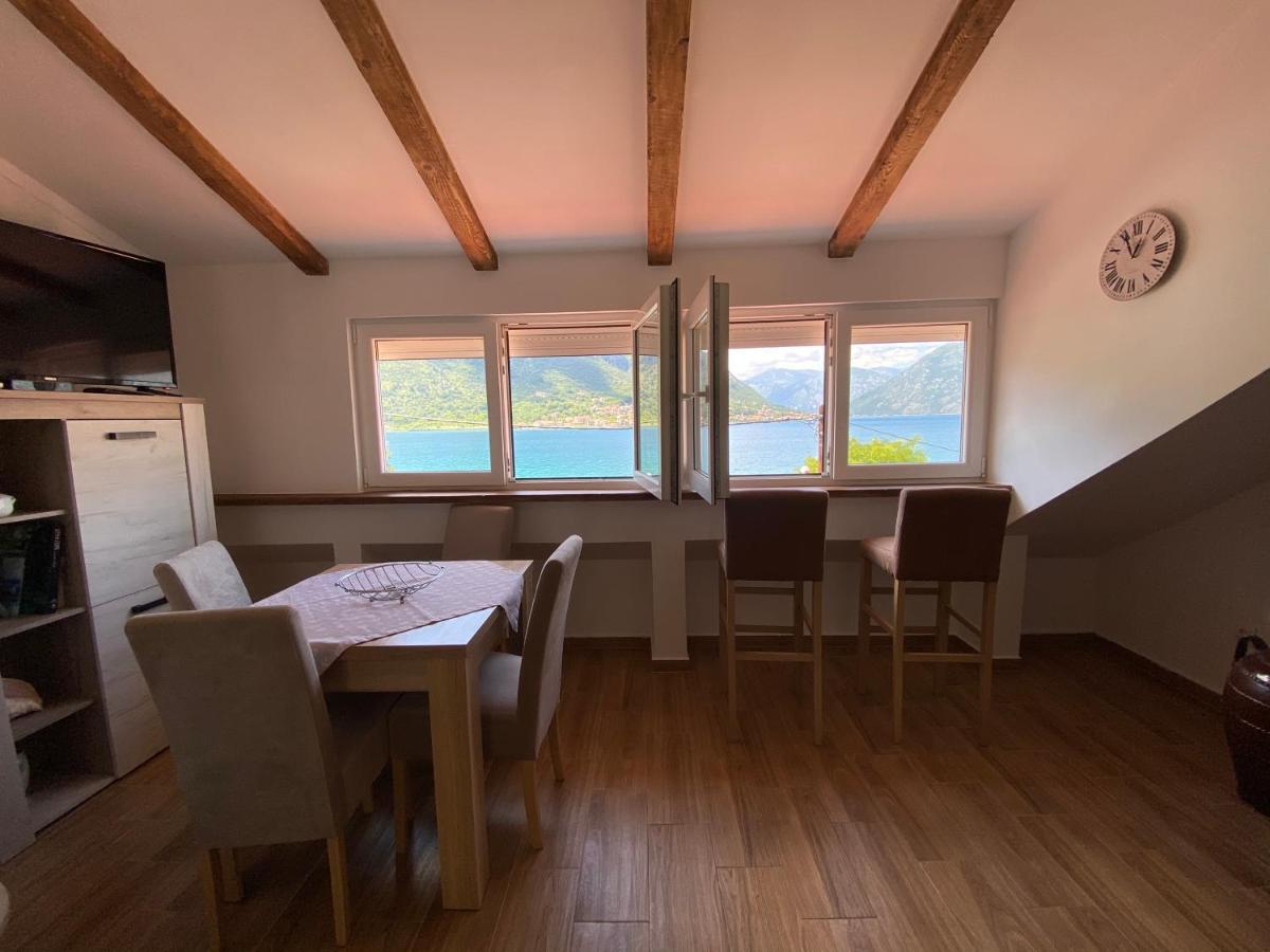 Sunny Bay Apartments Kotor Bagian luar foto